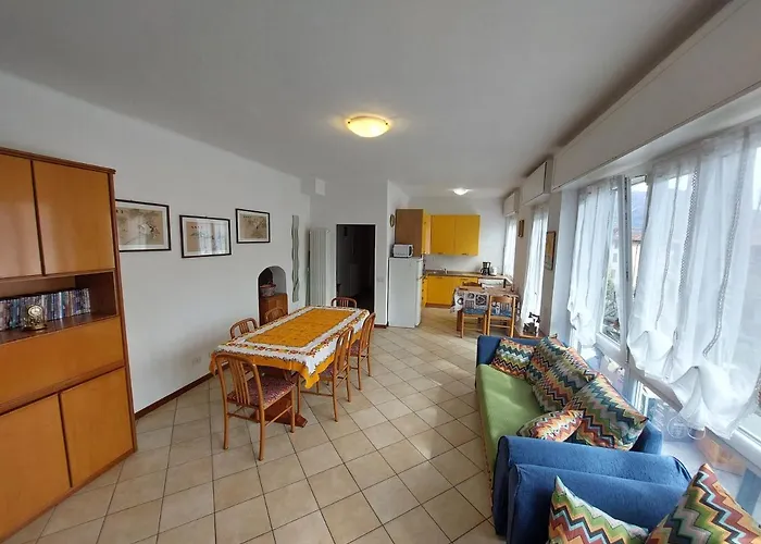 Eva House Apartament *